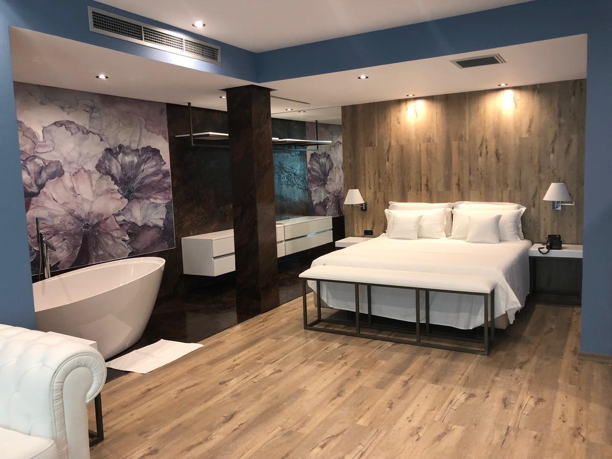 Hotel Palace Vlorë エクステリア 写真
