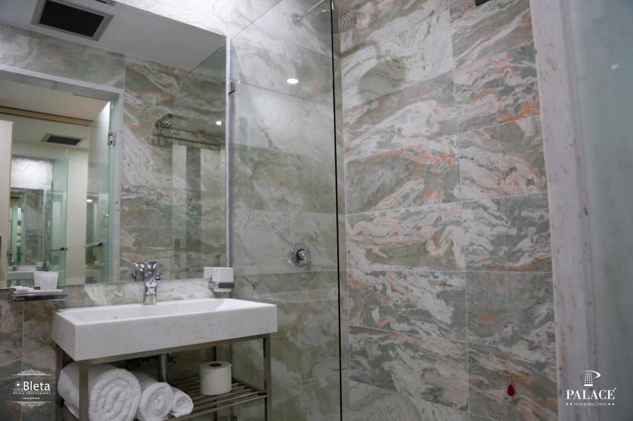 Hotel Palace Vlorë エクステリア 写真