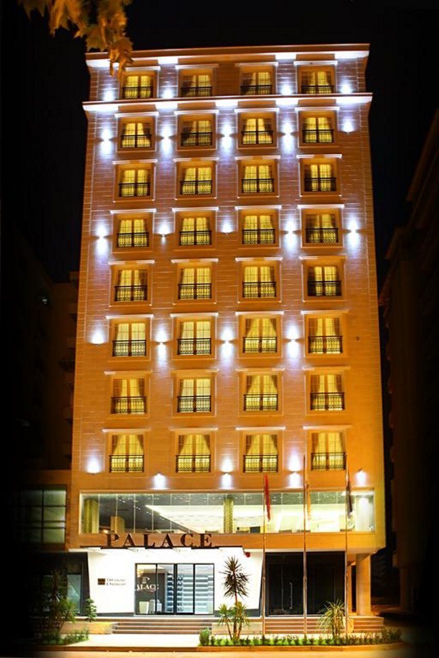 Hotel Palace Vlorë エクステリア 写真